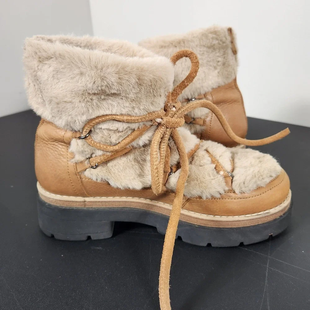 Free People Polar Queen Tan Leather Faux Fur Lace Up Ankle Boot Boho 38 7.5-8